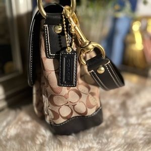 Coach shoulder bag